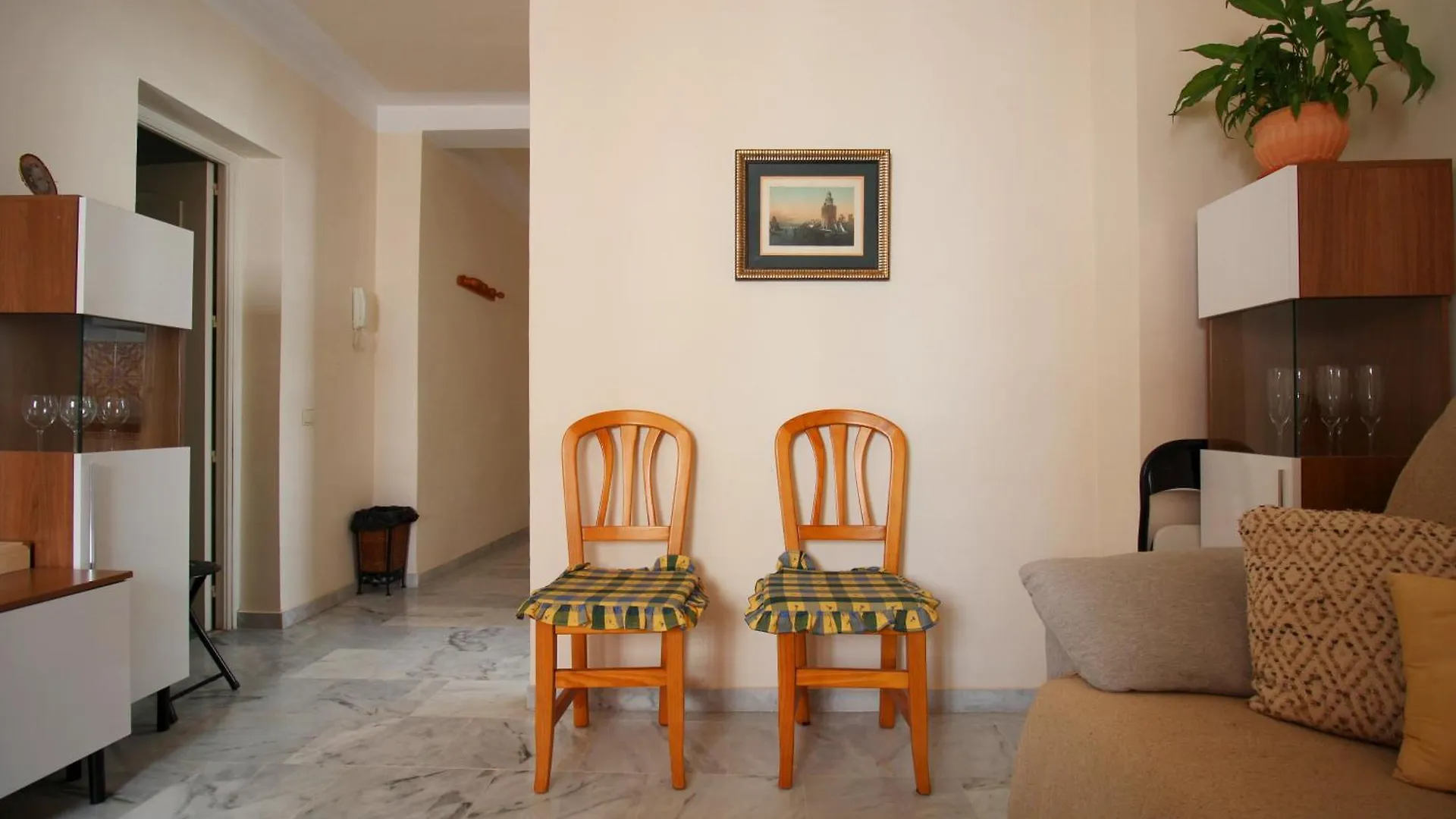 Apartament Sevilla Centro - Jeronimo Hernandez Hiszpania